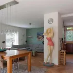 Ground Floor And Twin Bedroom In Luxurious With Beautiful Garden Very Near Tue And Centre Quarto em Acomodações Particulares
